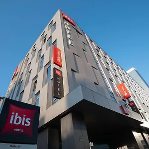 Ibis Bakü